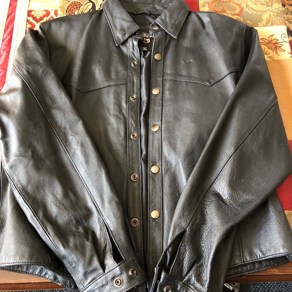 Leather shirt/jacket - Fits like a Medium
